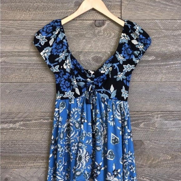 NWT Free People La Bamba Baby doll Top, XS, fits like S. Blue Floral - Picture 3 of 8